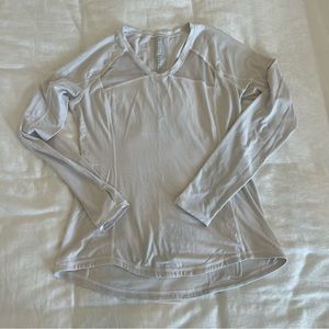 Lululemon White Long Sleeve Athletic Top, Size 12